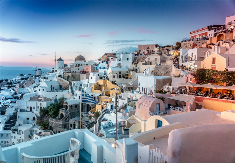 White-washed cliffside buildings in Oia, Santorini